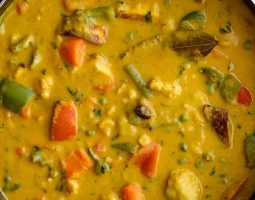 Navrattan Korma - Mild